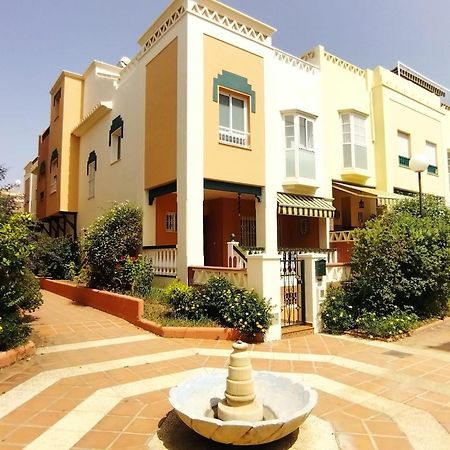 Апартаменты Casa Playa, Terraza Y Garaje Нерха Экстерьер фото