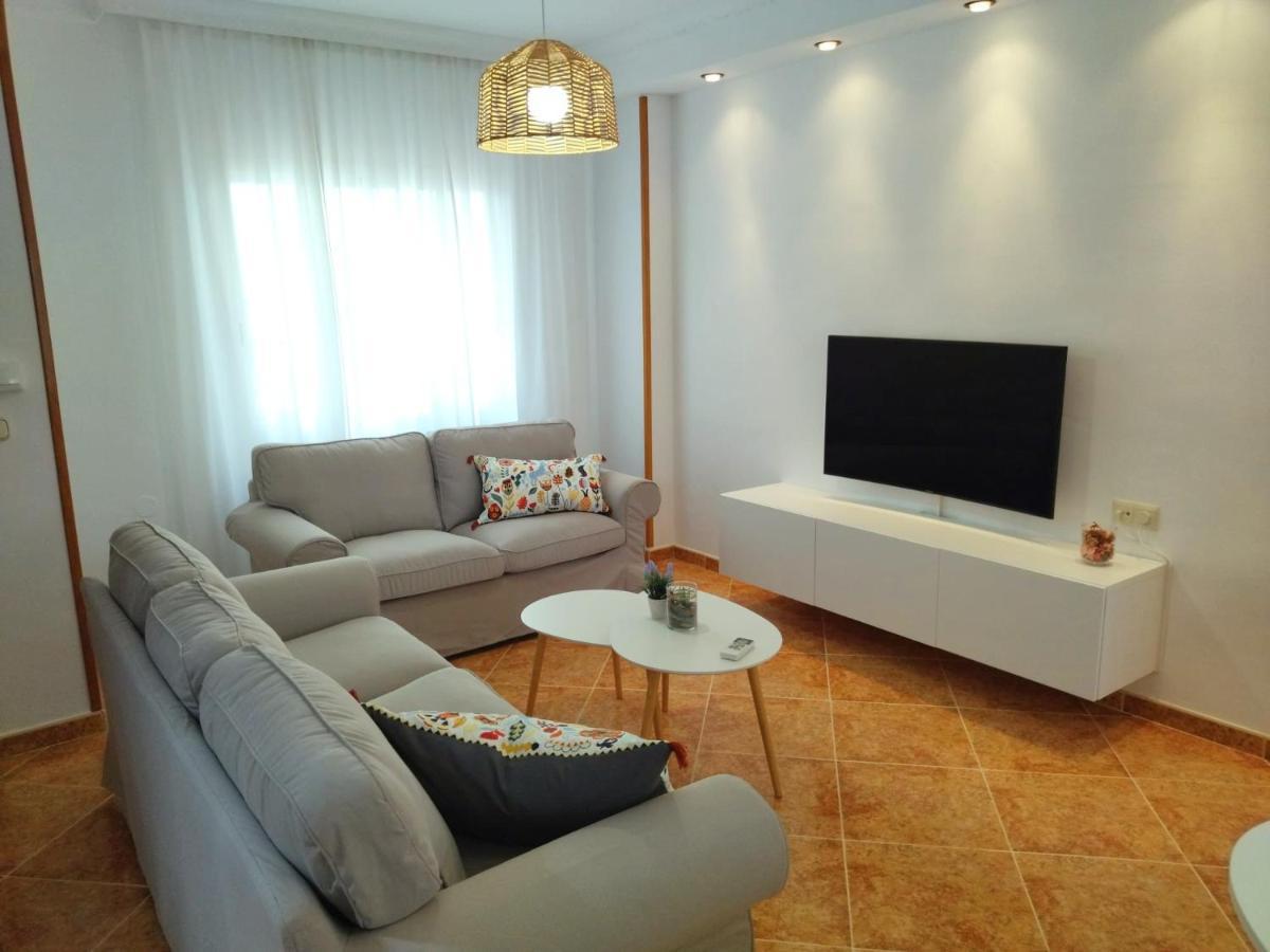 Апартаменты Casa Playa, Terraza Y Garaje Нерха Экстерьер фото
