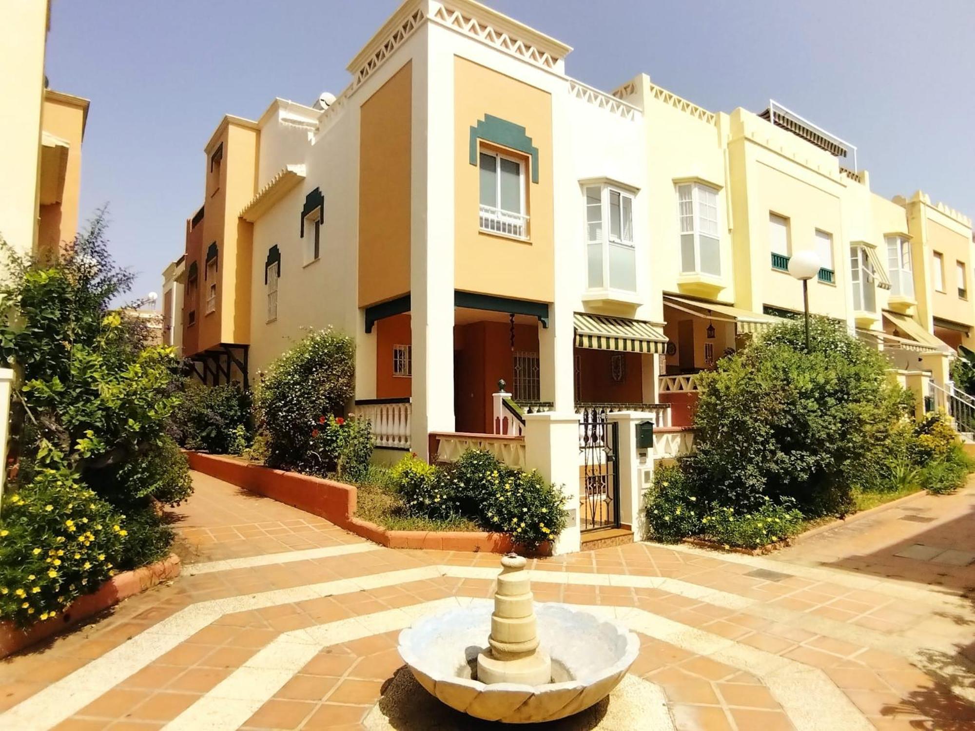 Апартаменты Casa Playa, Terraza Y Garaje Нерха Экстерьер фото